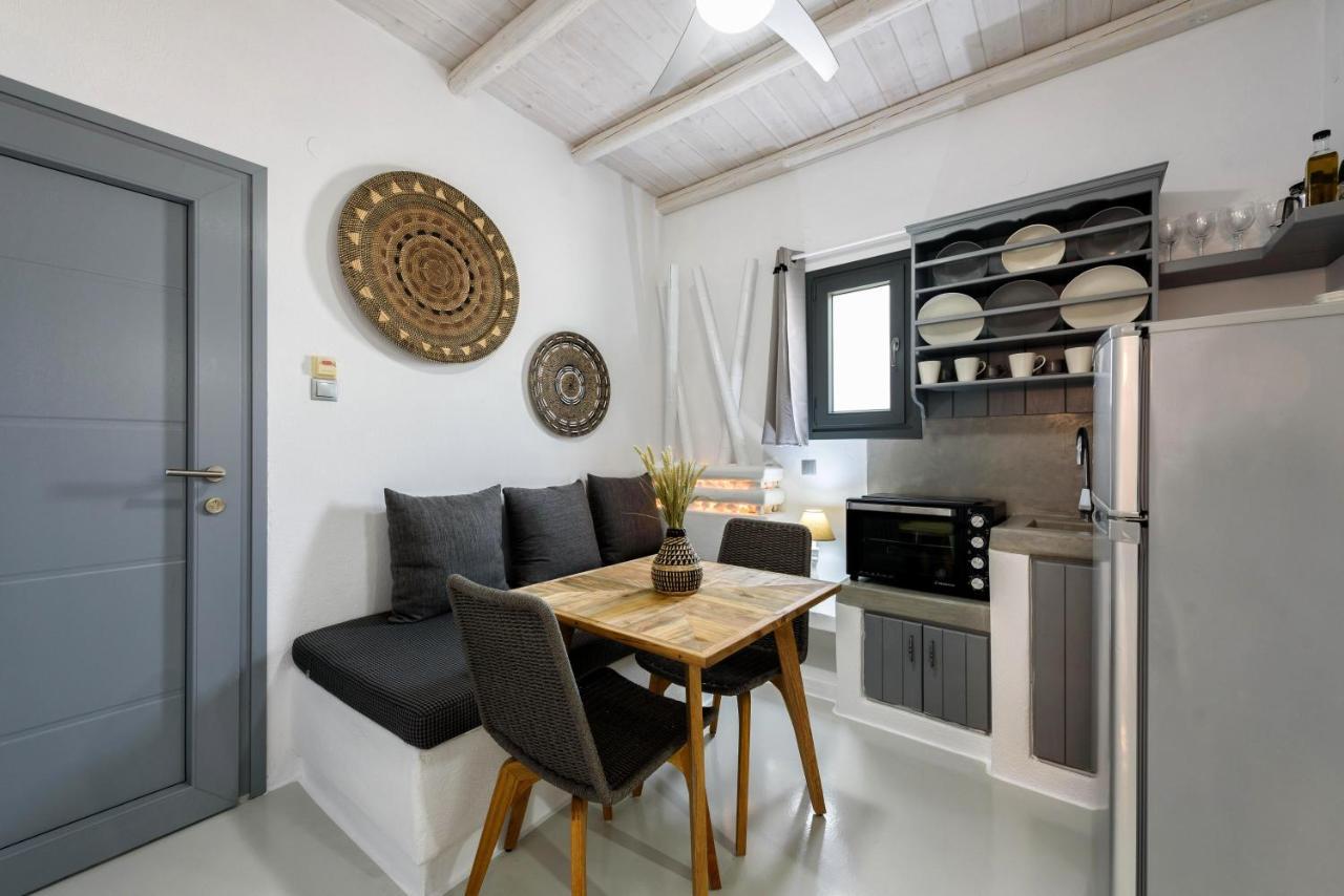 Blue Waves Suites&Apartments - To Kyma Drios Extérieur photo
